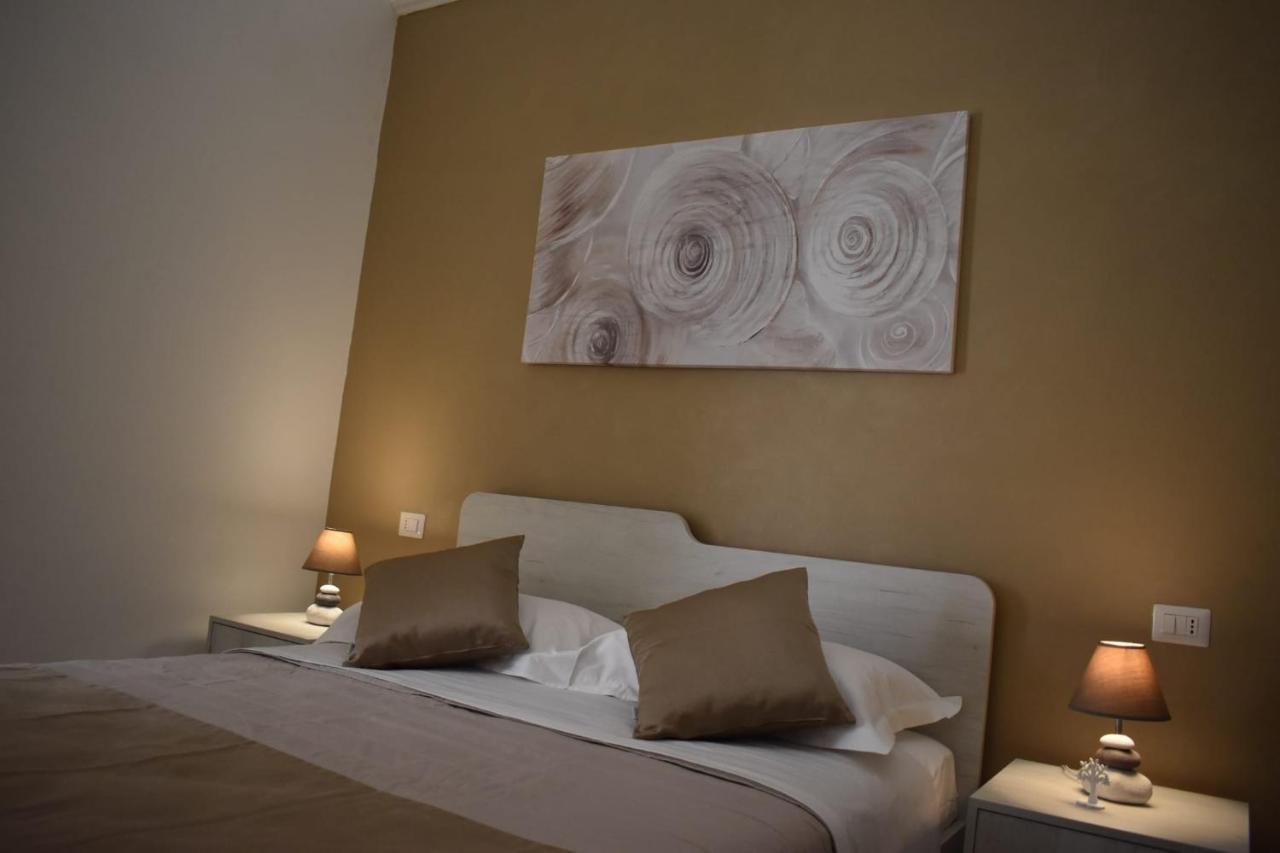 Samele Bed And Breakfast เลชเช ภายนอก รูปภาพ