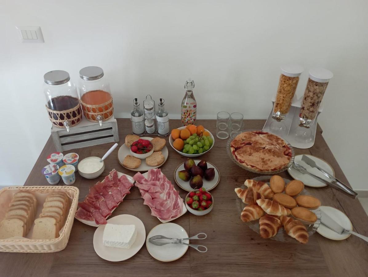 Samele Bed And Breakfast เลชเช ภายนอก รูปภาพ