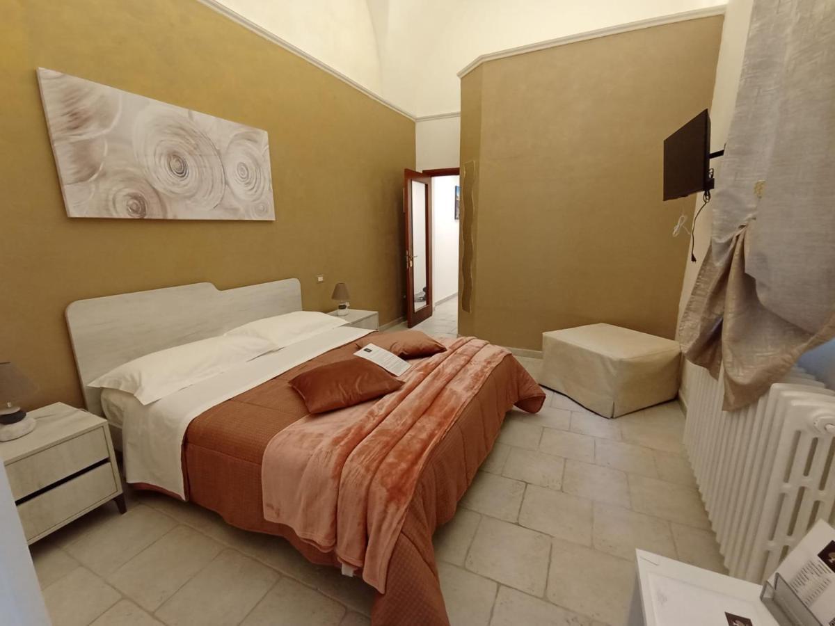 Samele Bed And Breakfast เลชเช ภายนอก รูปภาพ